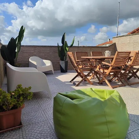 Feriehus D'yellow House - And Countryside *