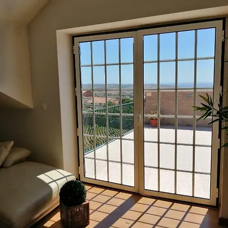 D'yellow House - And Countryside * Carqueja